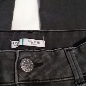 Rider's by Lee mid-rise skinny jeans size14 Long